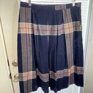 Vintage Smith & Jones Plaid Skirt Size 18 Union Made in USA Pleated